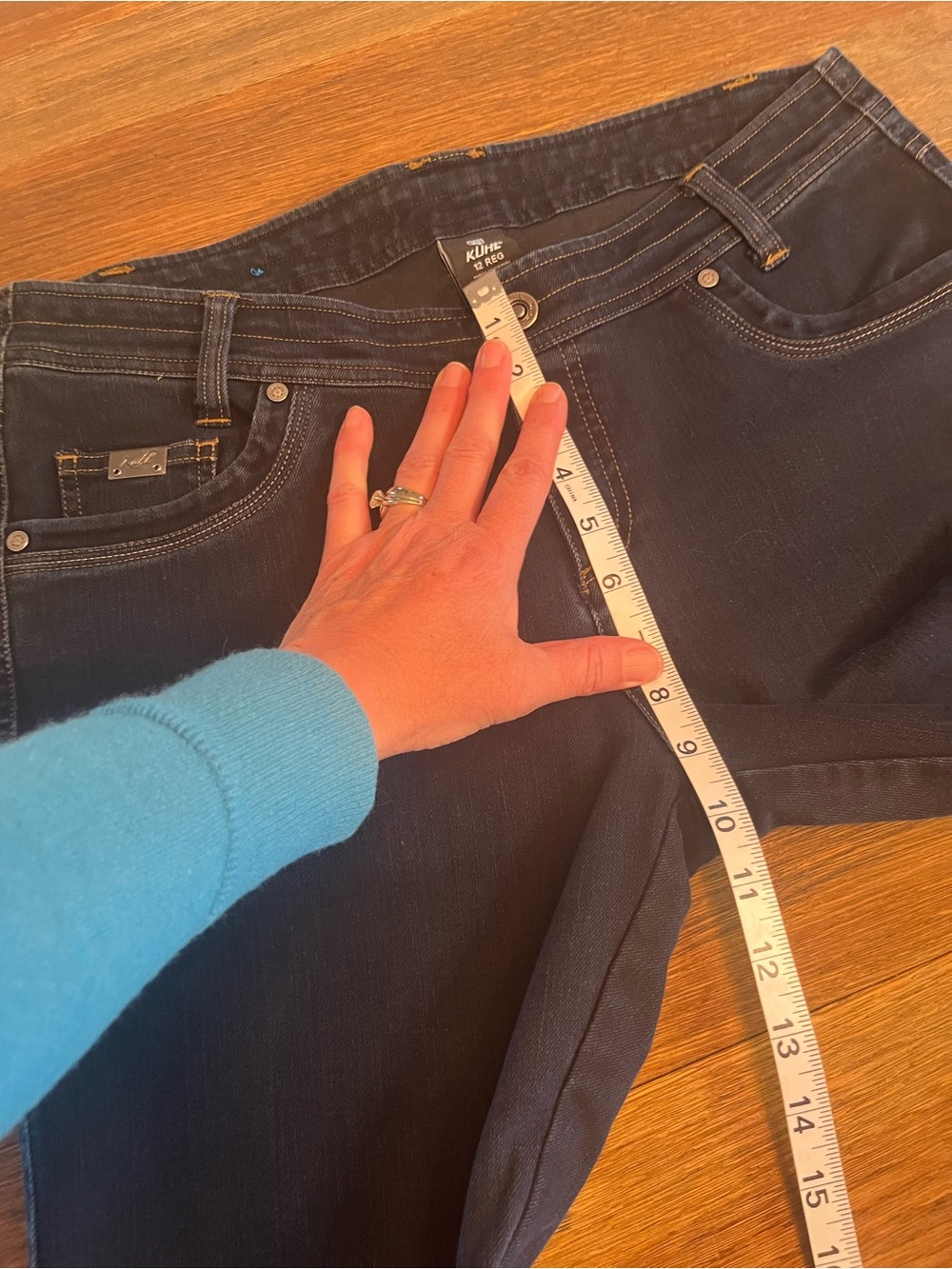 Women’s Kuhl Darkwash Jeans - Picture 7 of 8